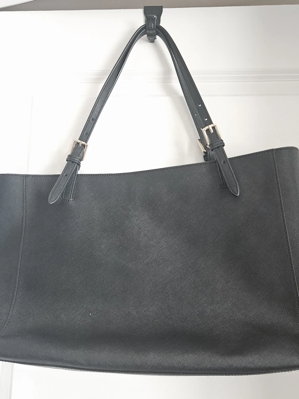 Tory Burch Black Leather Tote with Gold Logo - Picture 4 of 7